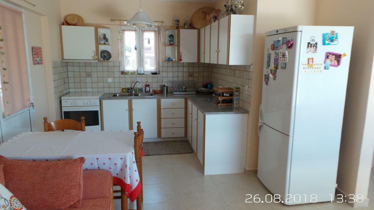 Marios View Appartement Saronida Buitenkant foto